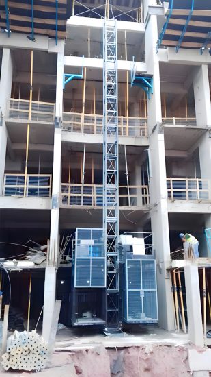 r2m-elevador-de-cremalheira-08