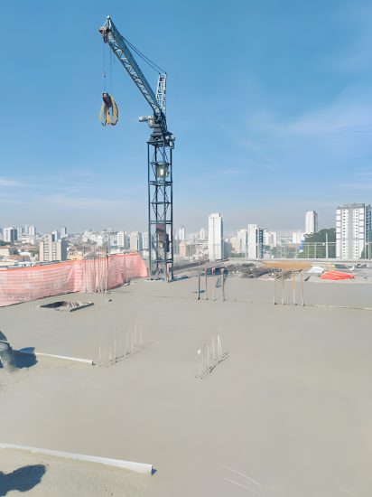 r2m-gruas-de-pequeno-porte-04